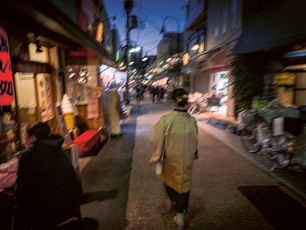 Matthieu Zellweger  A Soulful of Whispers. The Plea of the Unrealized Ressacs. De ce qui ne fut pas