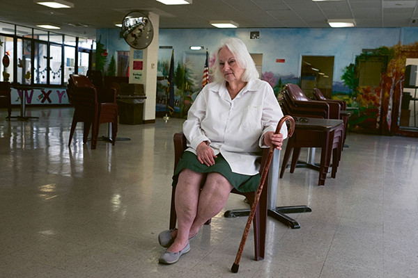 Sara Bennett Looking Inside Women with Life Sentences