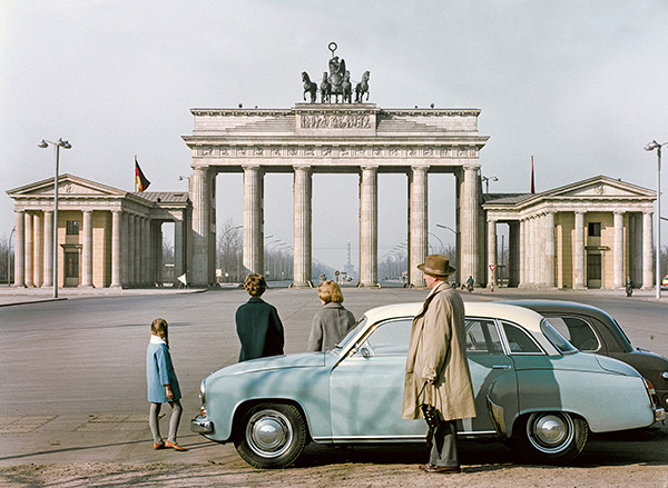 Petra Göllnitz Ihr denkt, wir waren anders Fotografien aus Ost und West von 1945 bis 1989